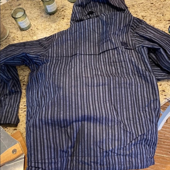 SOLD Men’s Medium Burton snowboard jacket - Picture 4 of 4